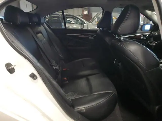 2015 INFINITI Q50 BASE  