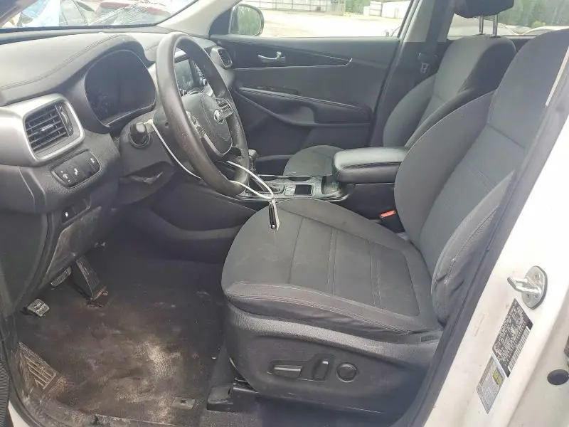 2019 KIA SORENTO LX V6  