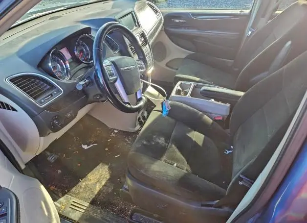 2011 CHRYSLER TOWN & COUNTRY TOURING  