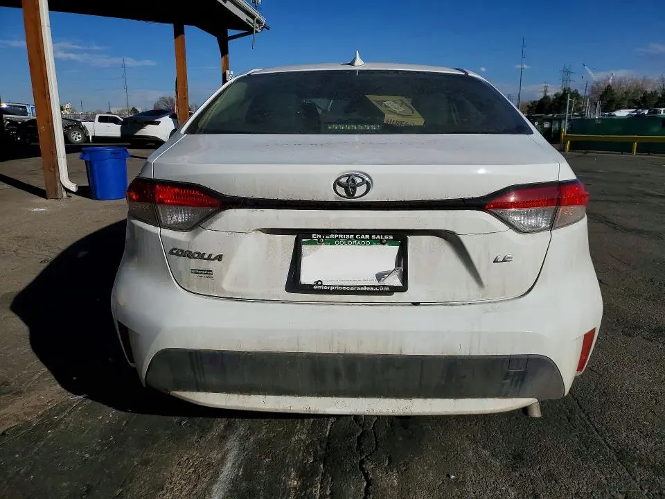 2022 TOYOTA COROLLA LE  