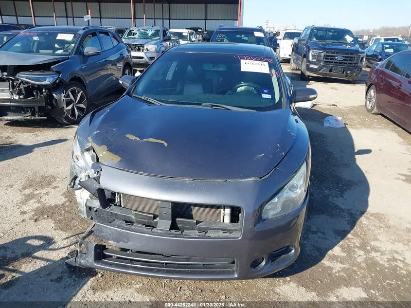 2013 NISSAN MAXIMA 3.5 SV