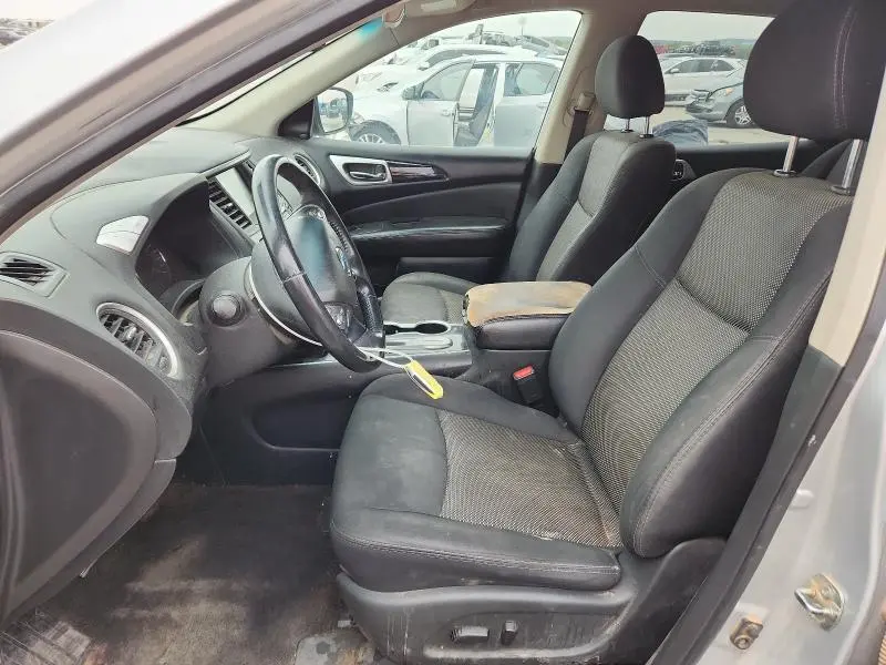 2019 NISSAN PATHFINDER S  