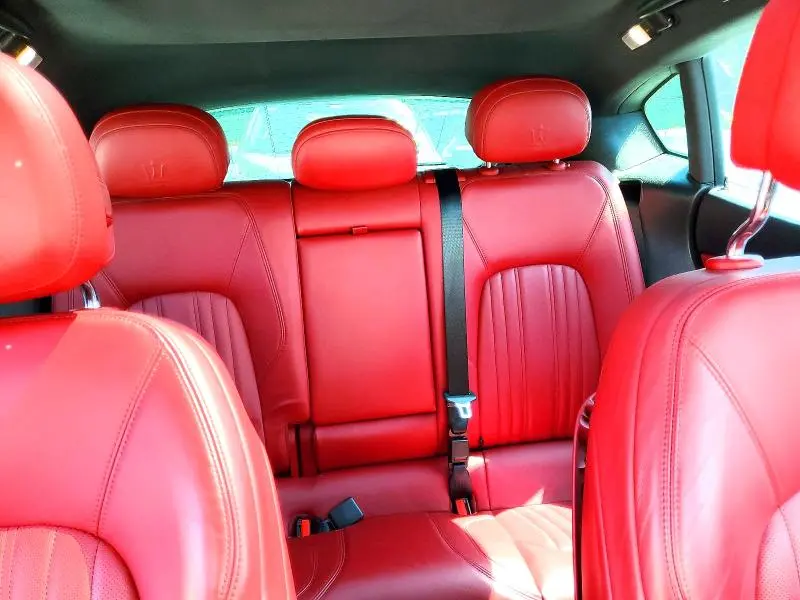 2018 MASERATI LEVANTE LUXURY  