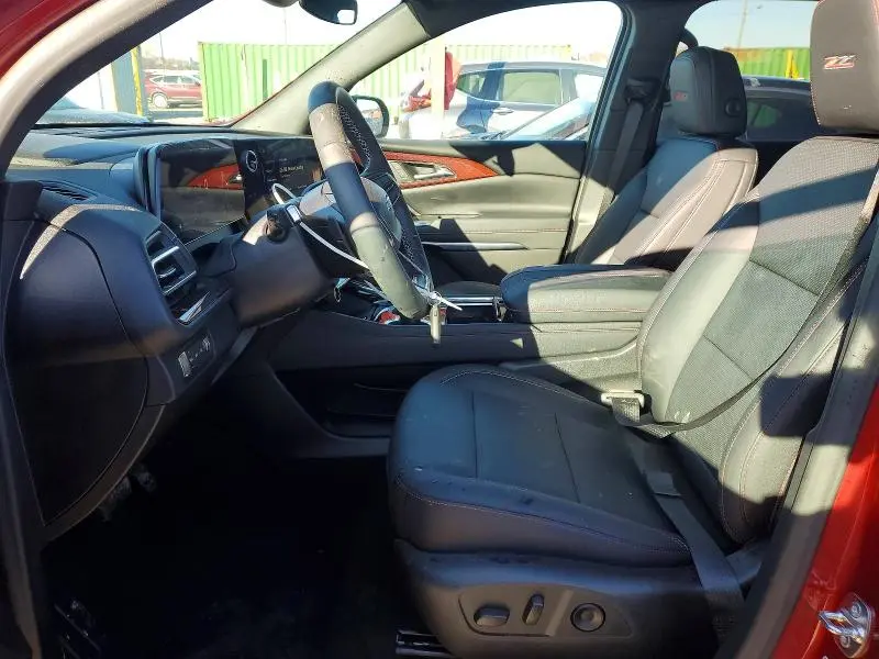 2025 CHEVROLET TRAVERSE Z71  