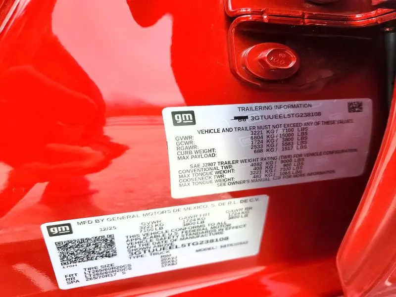 2026 GMC SIERRA K1500 AT4  