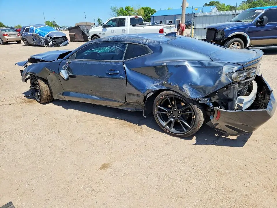 2021 CHEVROLET CAMARO LZ  