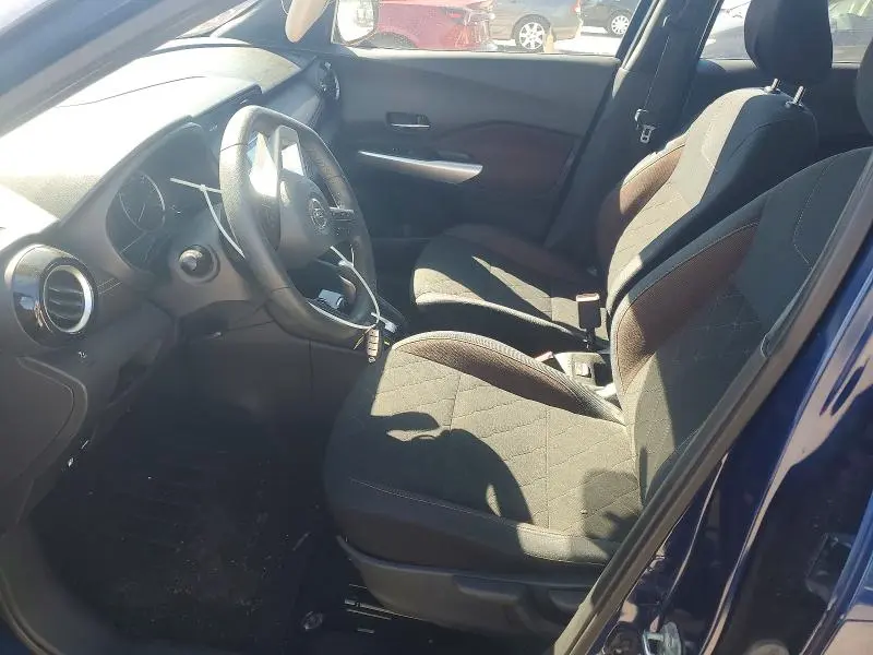 2018 NISSAN KICKS SR  