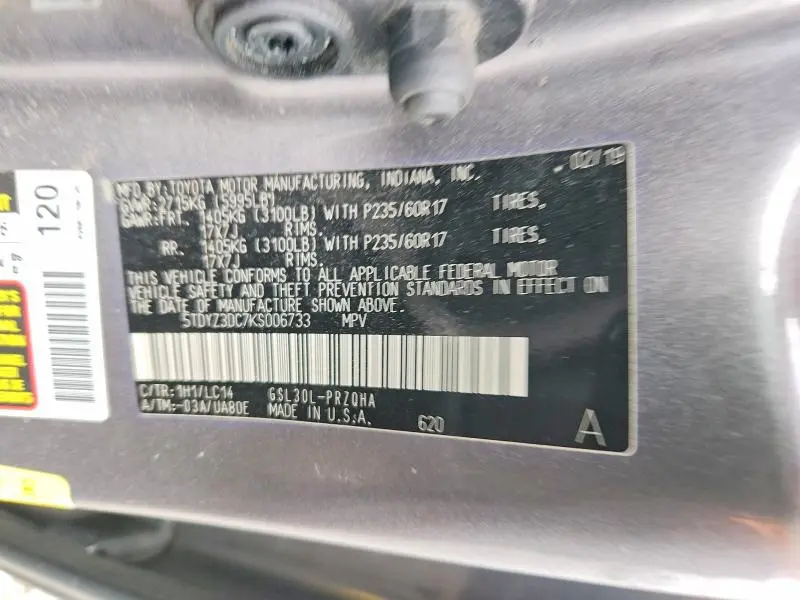 2019 TOYOTA SIENNA XLE 8-PASSENGER  