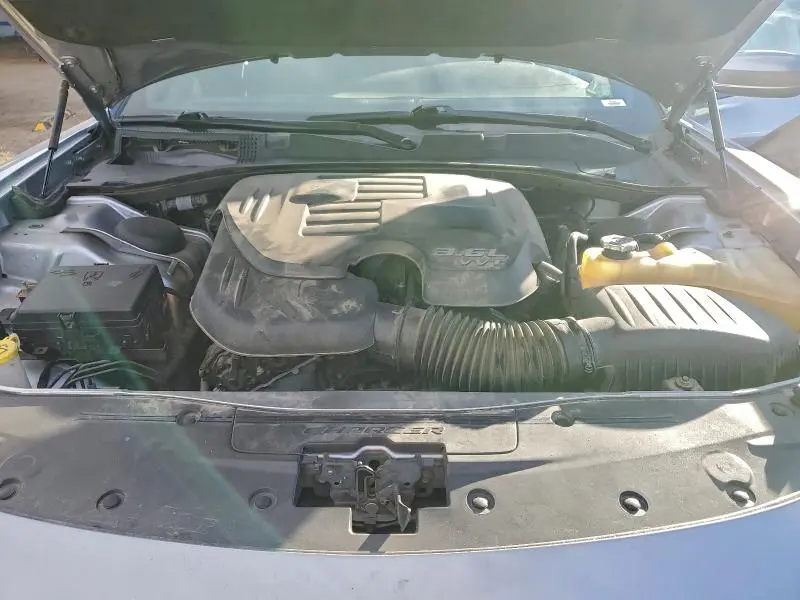 2016 DODGE CHARGER SXT  