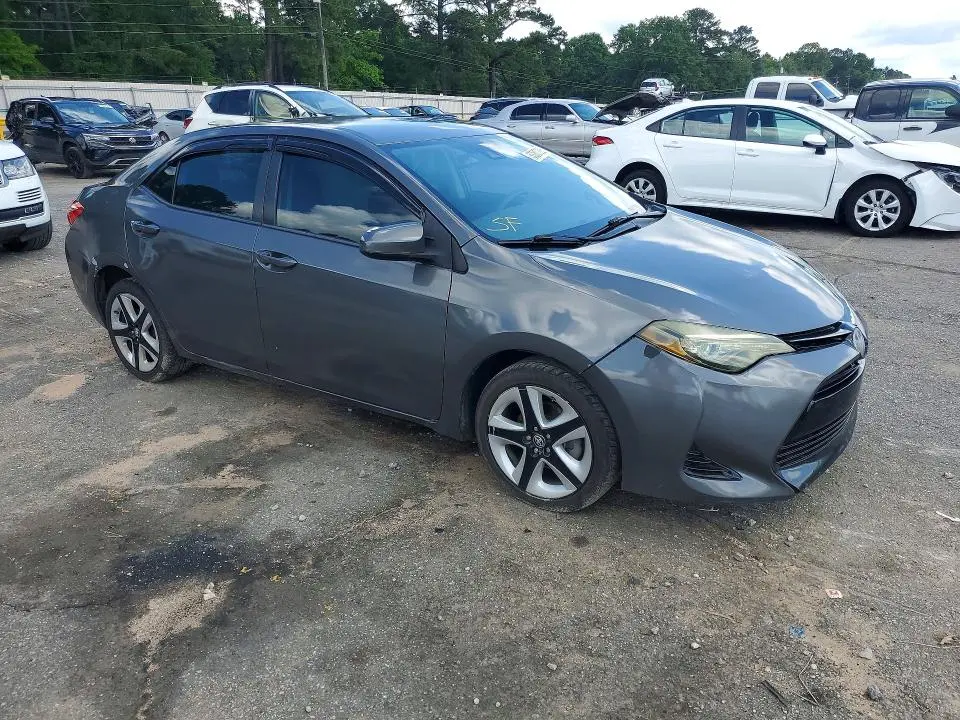 2018 TOYOTA COROLLA LE  