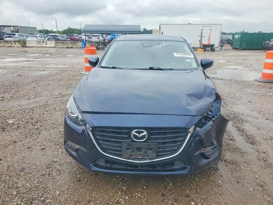 2017 MAZDA 3 TOURING  