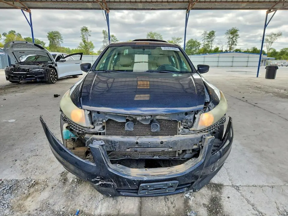 2011 HONDA ACCORD SE  