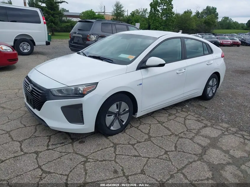 2019 HYUNDAI IONIQ HYBRID BLUE