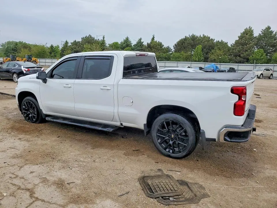 2021 CHEVROLET SILVERADO K1500 LT  