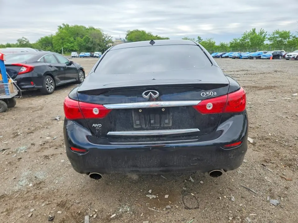 2015 INFINITI Q50 BASE  