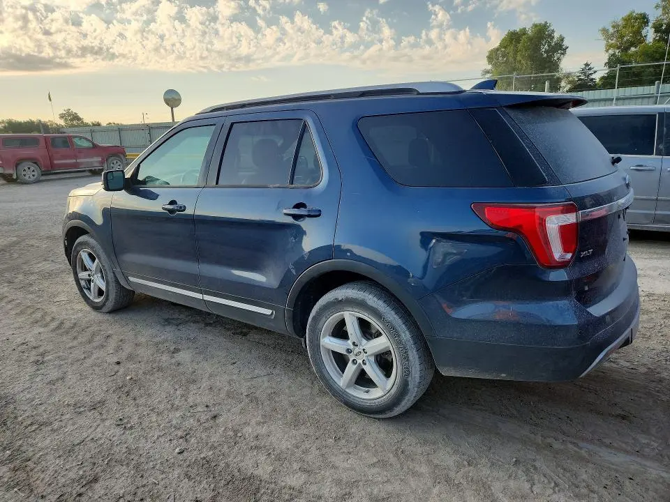 2016 FORD EXPLORER XLT  