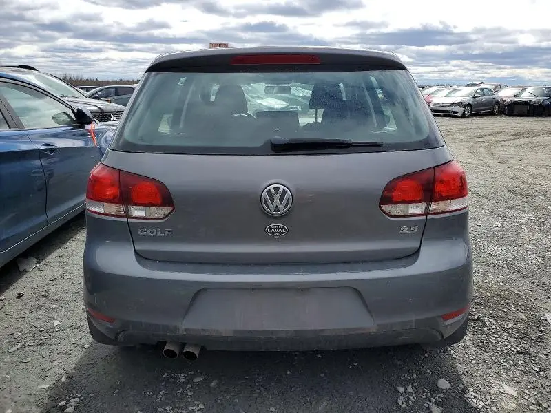2013 VOLKSWAGEN GOLF   