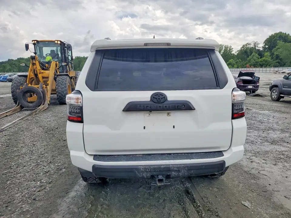 2021 TOYOTA 4RUNNER TRD OFF-ROAD  