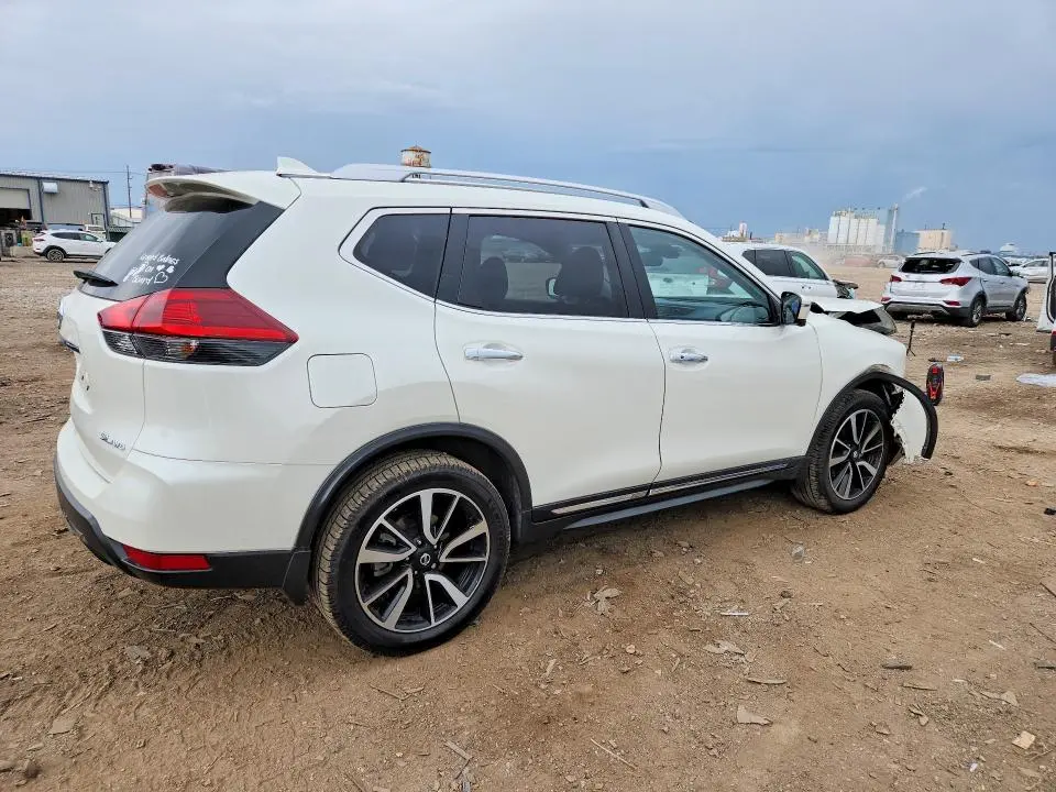 2018 NISSAN ROGUE SL  