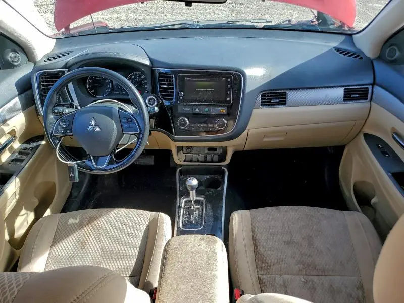 2018 MITSUBISHI OUTLANDER SE  