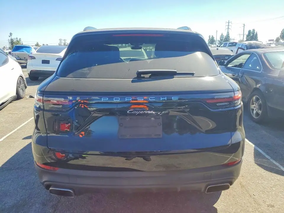 2019 PORSCHE CAYENNE   