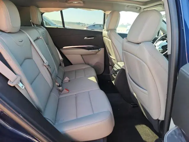 2022 CADILLAC XT4 LUXURY  