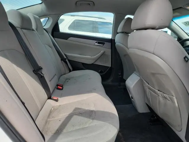 2019 HYUNDAI SONATA SE  