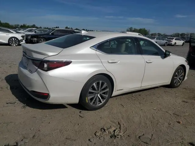 2021 LEXUS ES 300H  