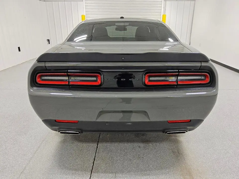 2023 DODGE CHALLENGER SXT  