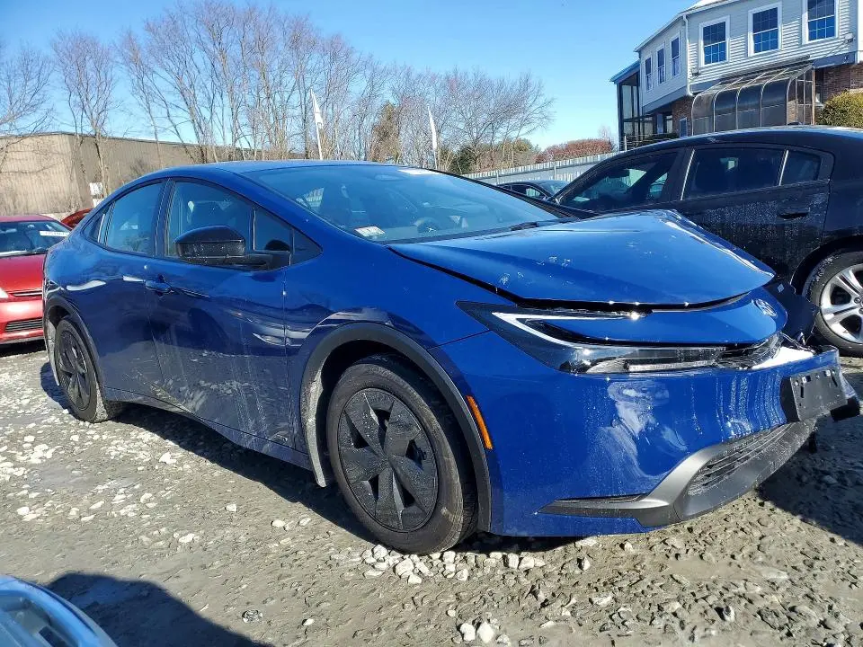 2026 TOYOTA PRIUS LE  