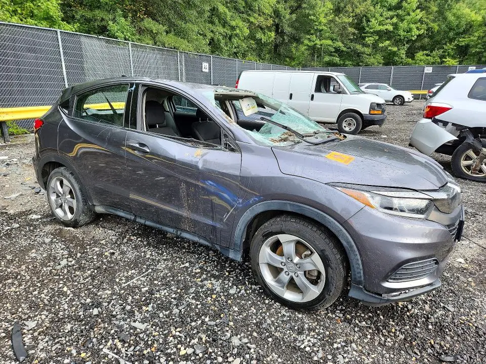 2021 HONDA HR-V LX  