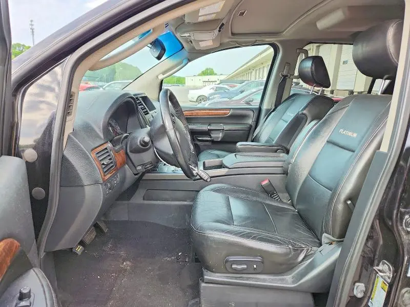 2011 NISSAN ARMADA SV  