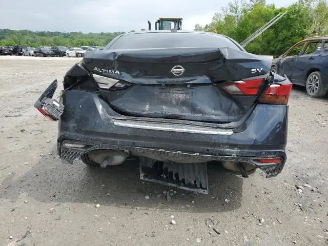 2022 NISSAN ALTIMA SV  