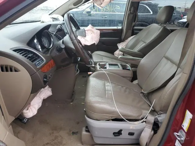 2013 CHRYSLER TOWN & COUNTRY TOURING  