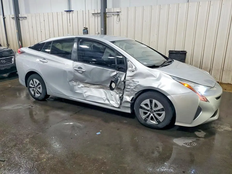 2016 TOYOTA PRIUS FOUR  