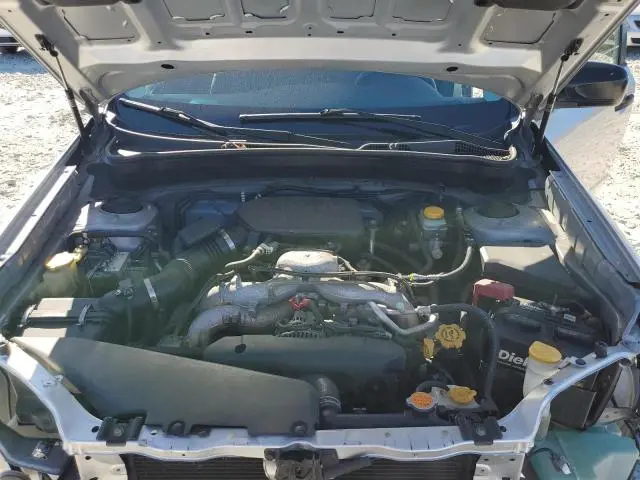 2010 SUBARU FORESTER XS  