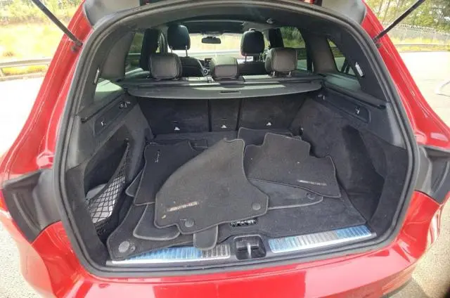 2019 MERCEDES-BENZ GLC 300  