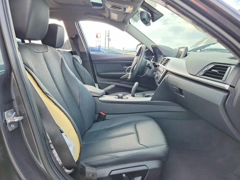 2013 BMW 328 I  