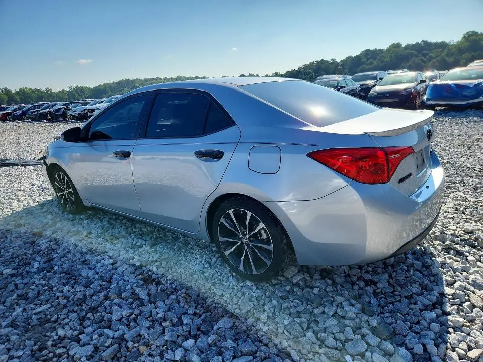 2018 TOYOTA COROLLA SE  
