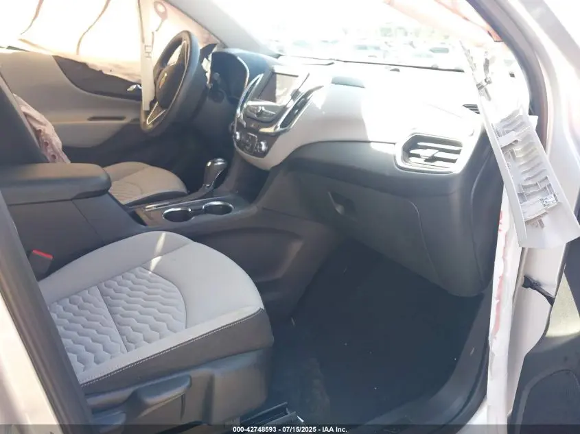 2021 CHEVROLET EQUINOX FWD LS