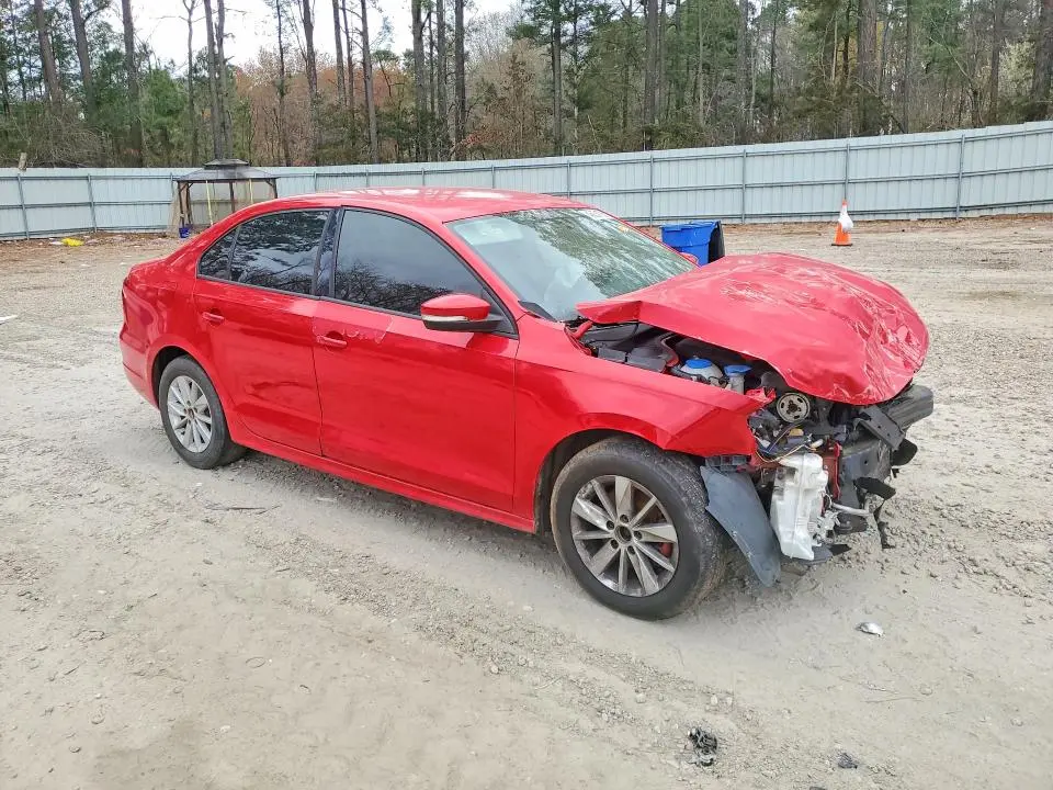 2012 VOLKSWAGEN JETTA SE  
