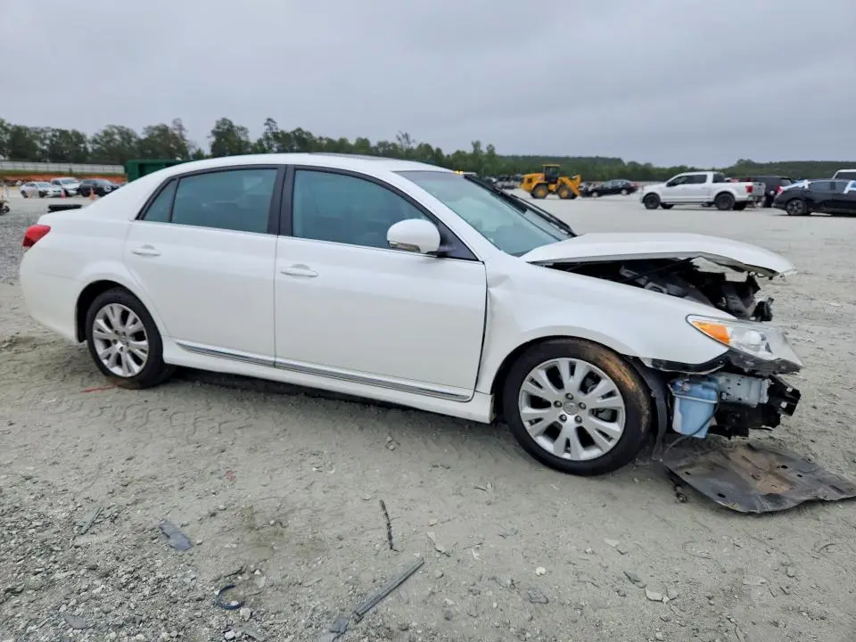 2011 TOYOTA AVALON BASE  