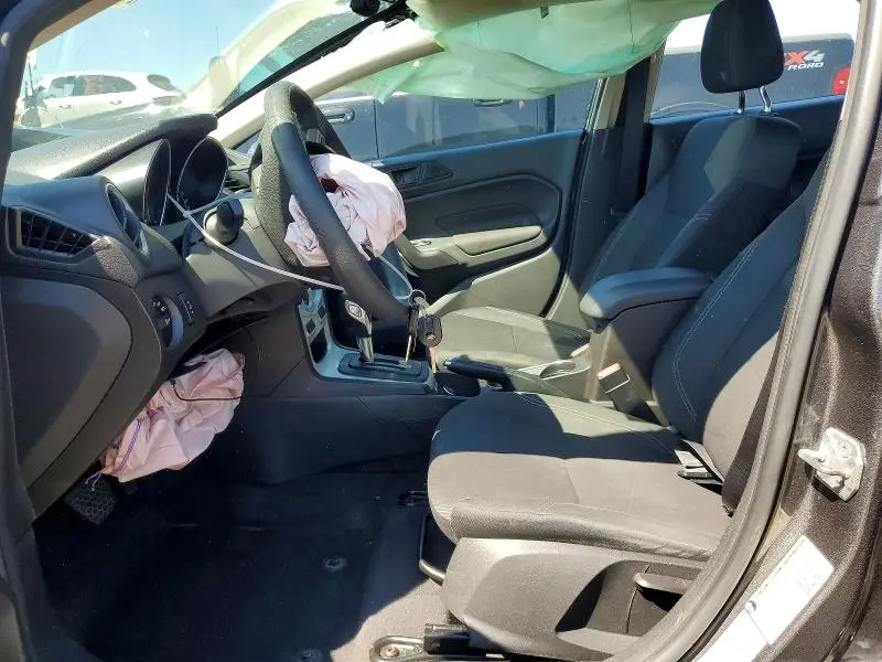 2017 FORD FIESTA SE  
