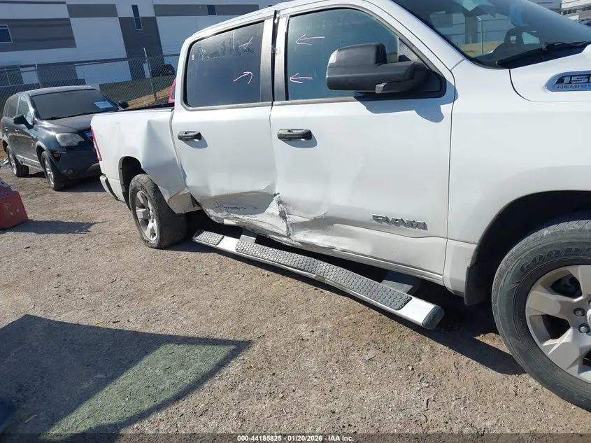 2023 RAM 1500 BIG HORN  4X2 5'7 BOX