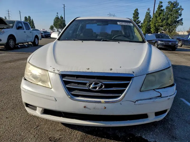 2010 HYUNDAI SONATA GLS  