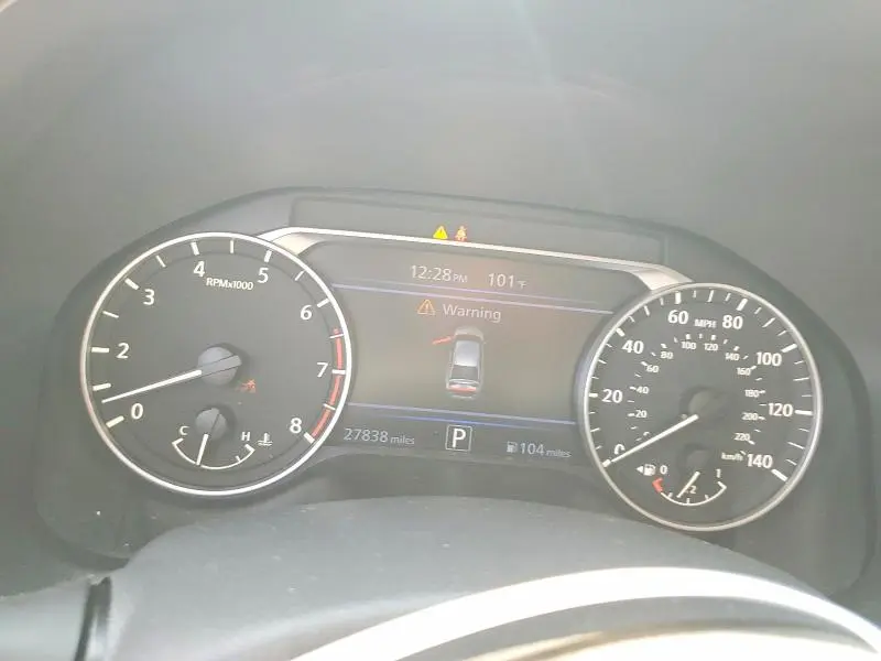2024 NISSAN ALTIMA SR  