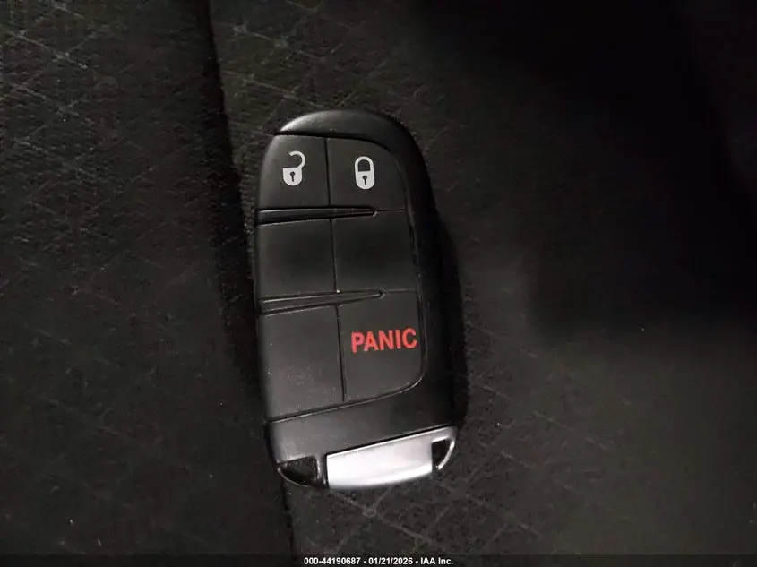 2018 JEEP GRAND CHEROKEE LAREDO 4X4