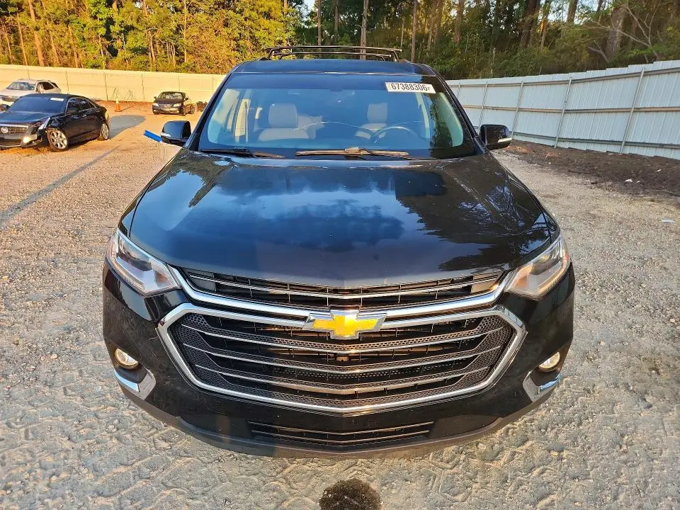 2019 CHEVROLET TRAVERSE LT  