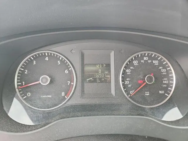 2013 VOLKSWAGEN JETTA SE  
