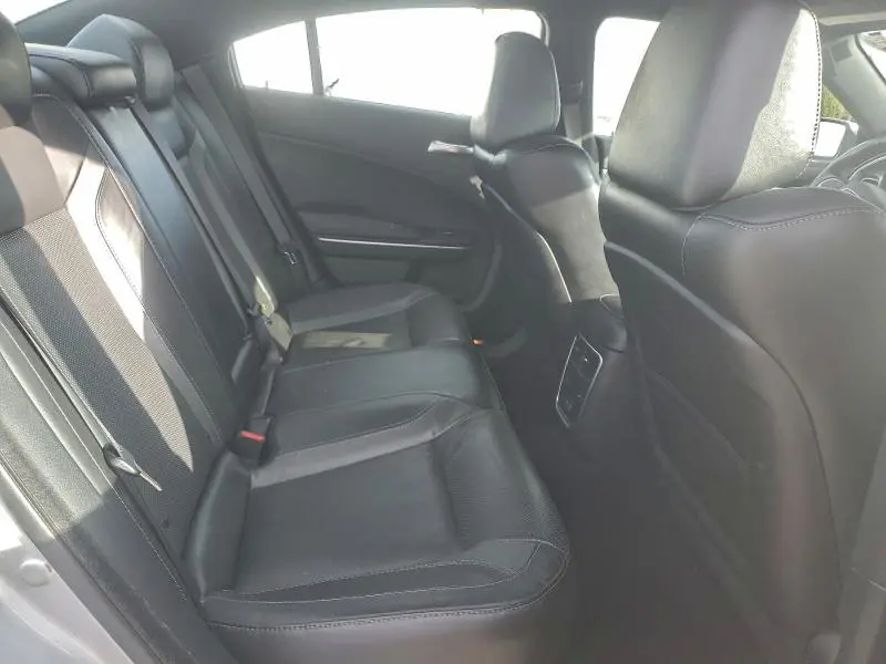 2019 DODGE CHARGER SXT  